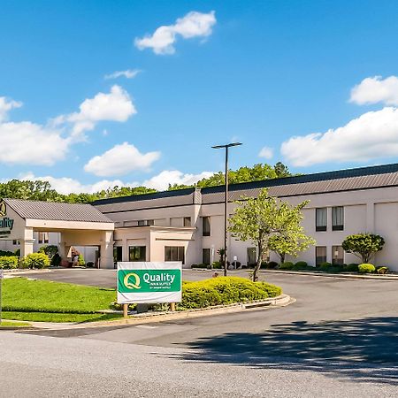 Quality Inn & Suites Bel Air I-95 Exit 77A エクステリア 写真