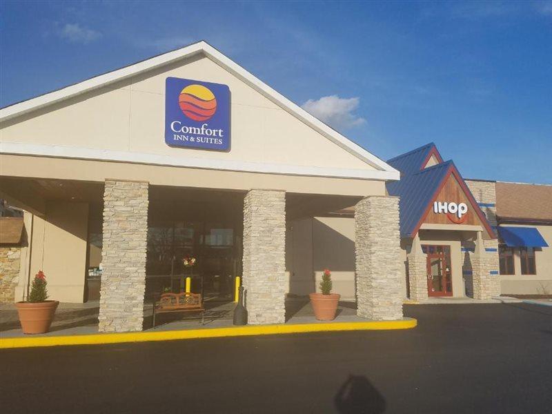 Quality Inn & Suites Bel Air I-95 Exit 77A エクステリア 写真