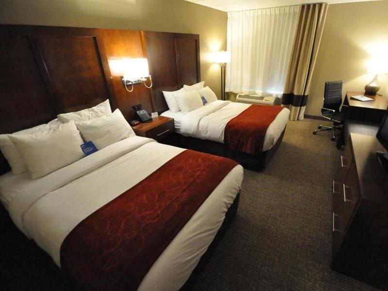 Quality Inn & Suites Bel Air I-95 Exit 77A エクステリア 写真