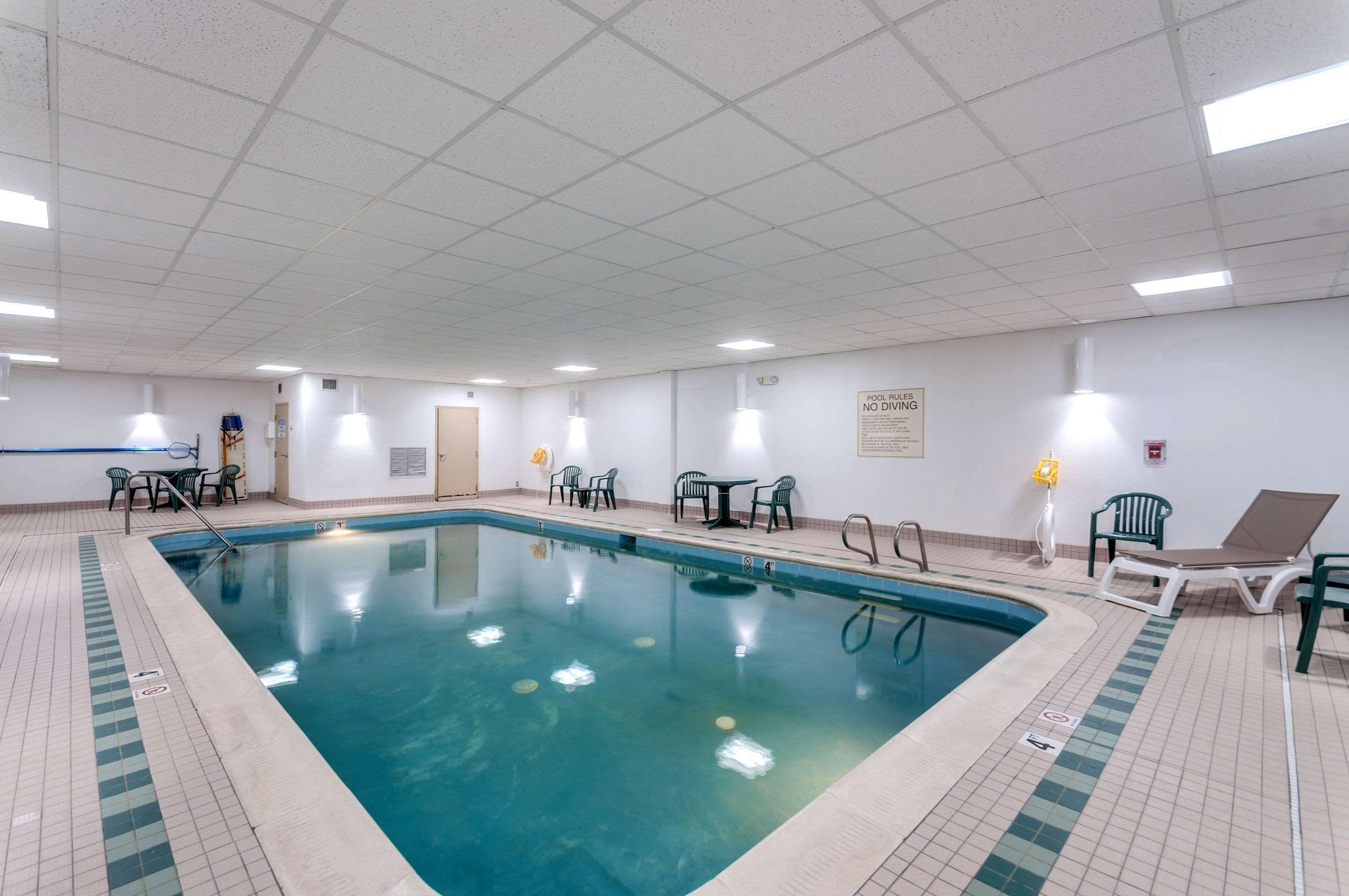 Quality Inn & Suites Bel Air I-95 Exit 77A エクステリア 写真