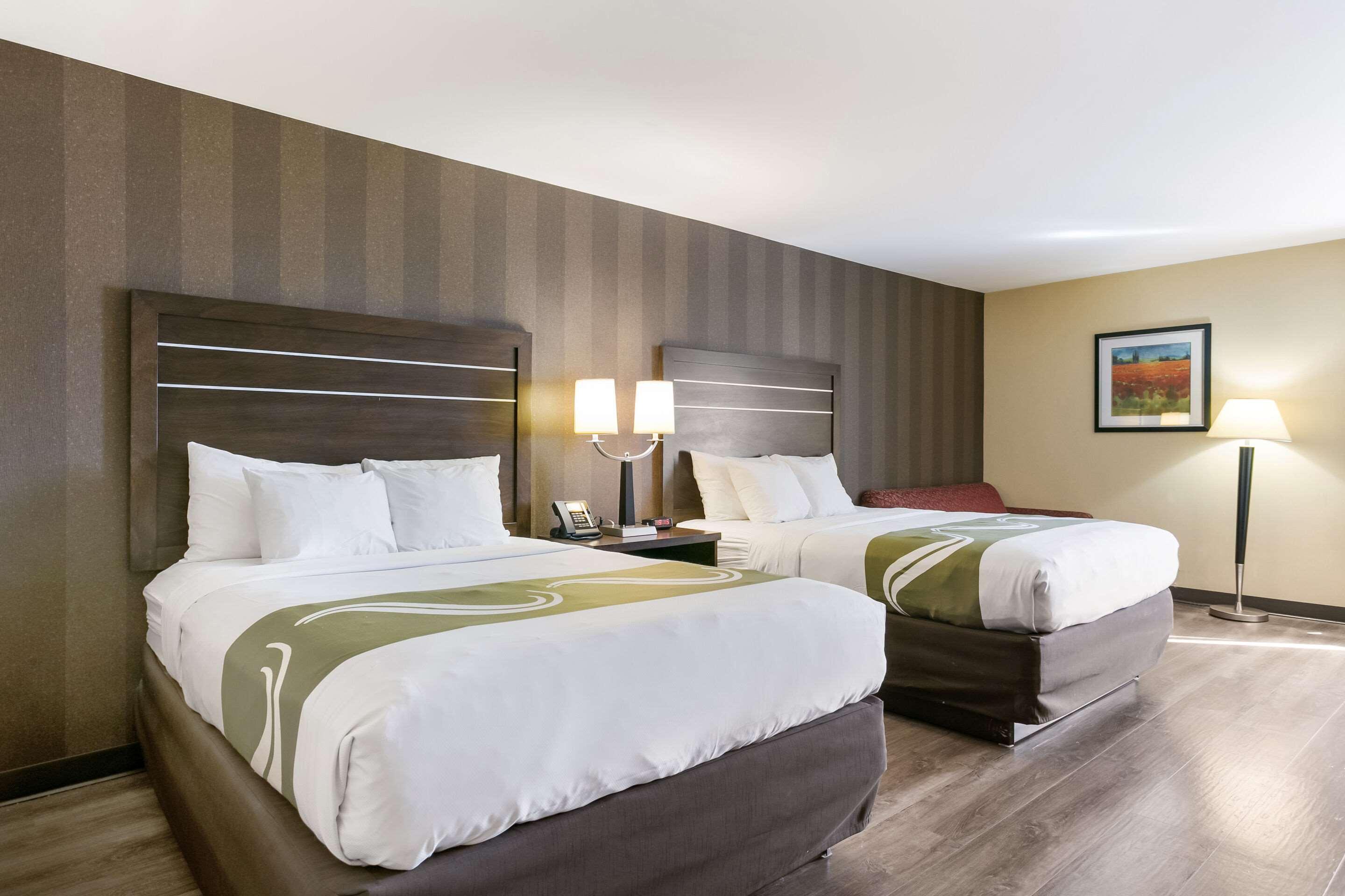 Quality Inn & Suites Bel Air I-95 Exit 77A エクステリア 写真