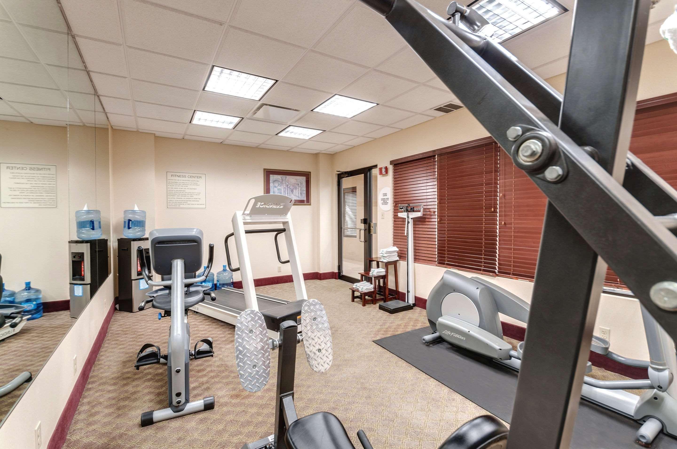 Quality Inn & Suites Bel Air I-95 Exit 77A エクステリア 写真
