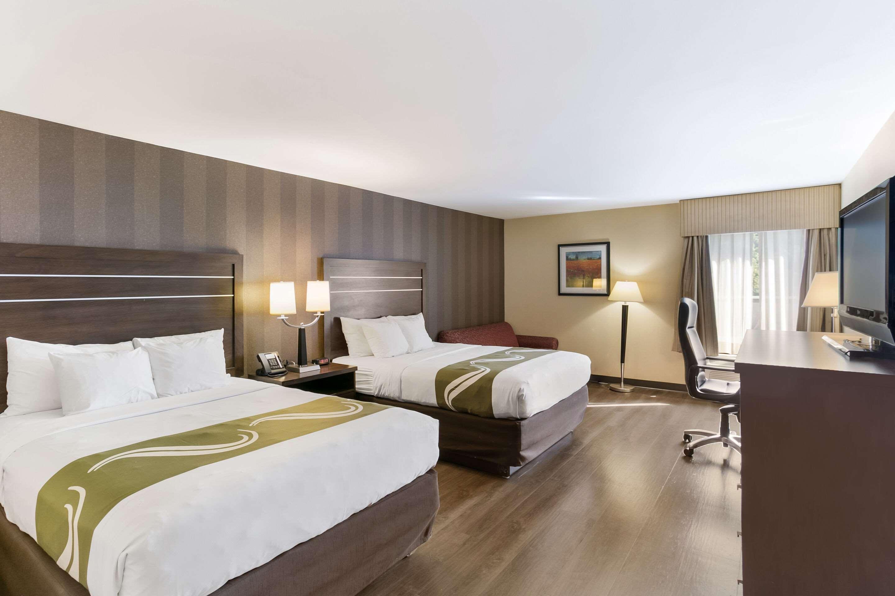 Quality Inn & Suites Bel Air I-95 Exit 77A エクステリア 写真