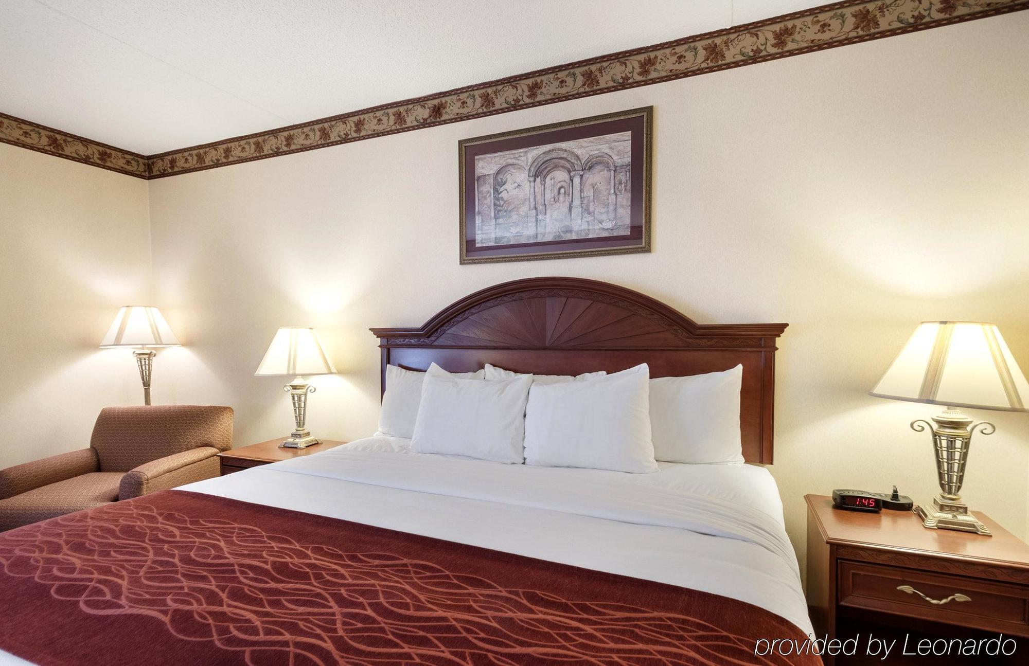 Quality Inn & Suites Bel Air I-95 Exit 77A エクステリア 写真