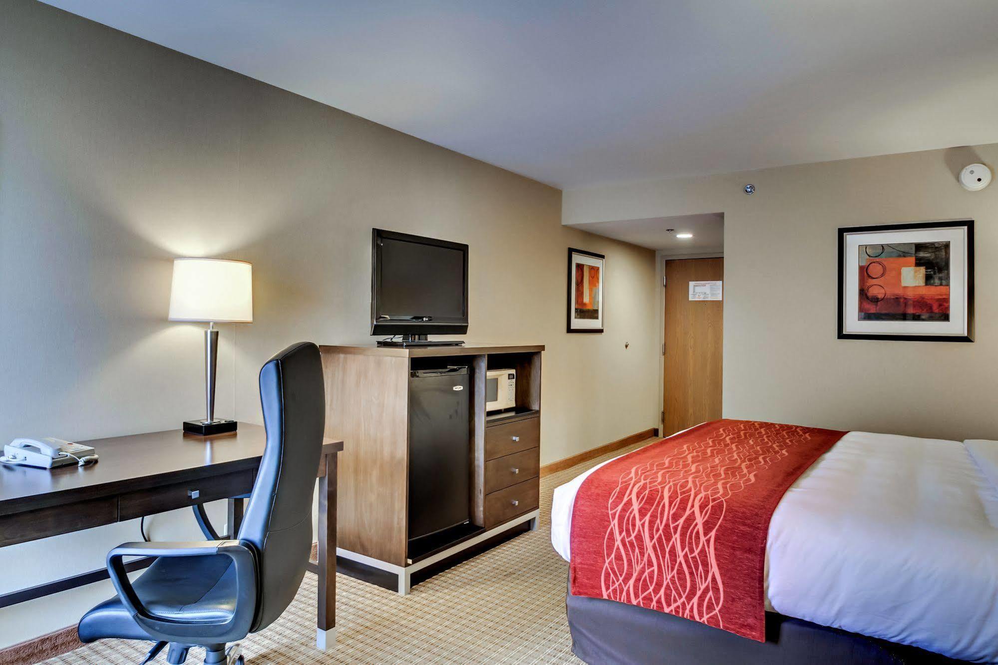 Quality Inn & Suites Bel Air I-95 Exit 77A エクステリア 写真